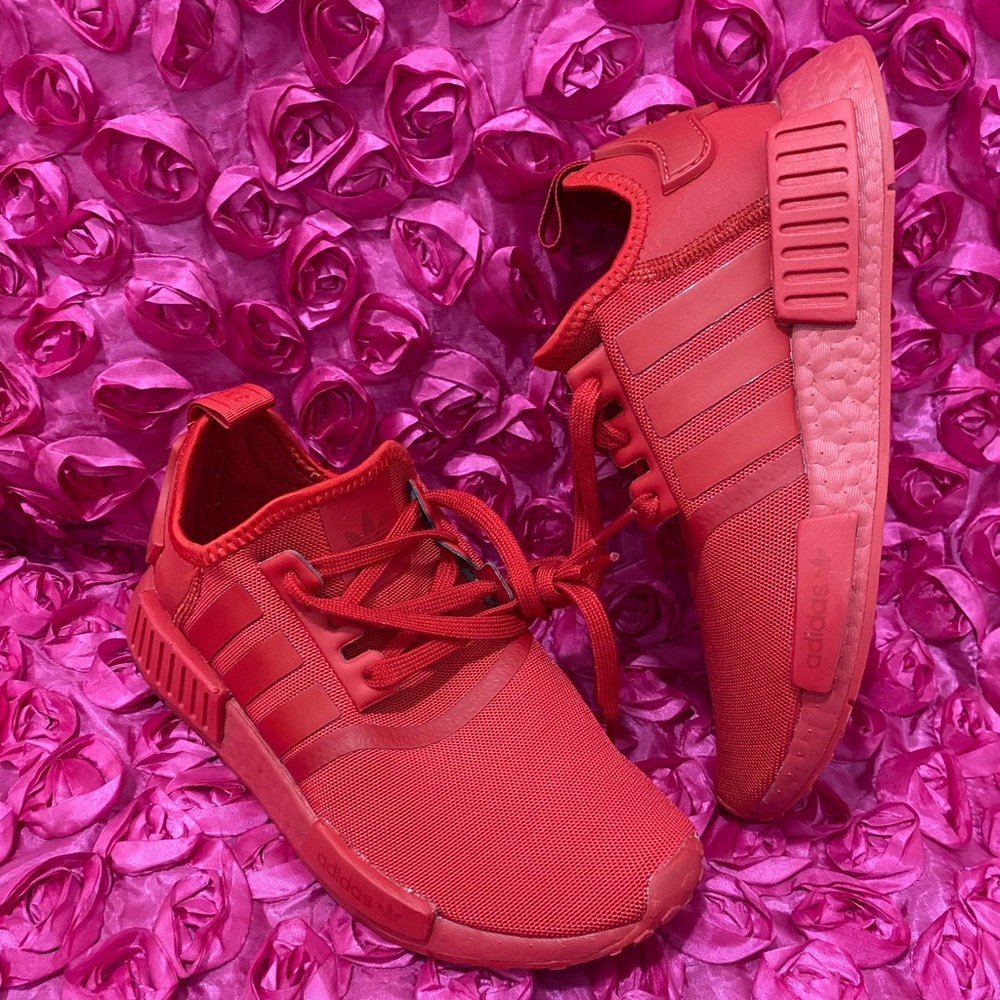 Adidas NMD_R1 SHOES